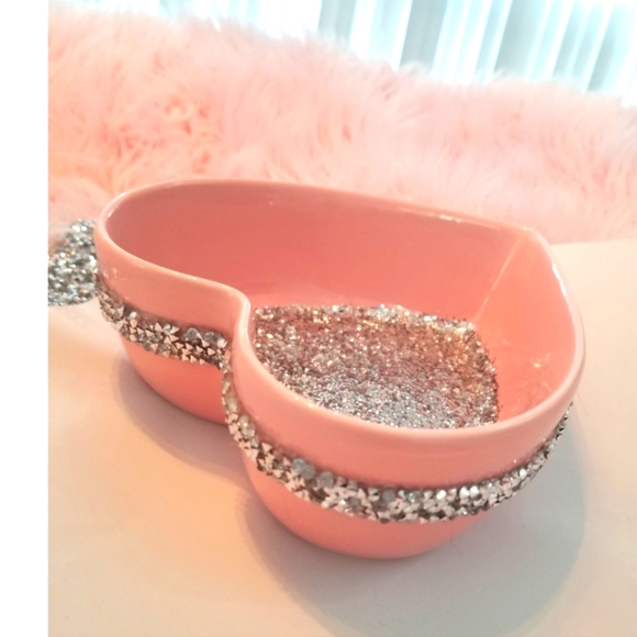 Pink Rhinestone heart dish jewelry Tray - Picture 3 of 7